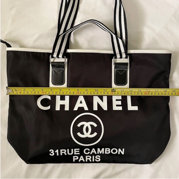 New Chanel Large Travel Bag Beach Tote with Double Handles VIP/GWP - Picture 7 of 8